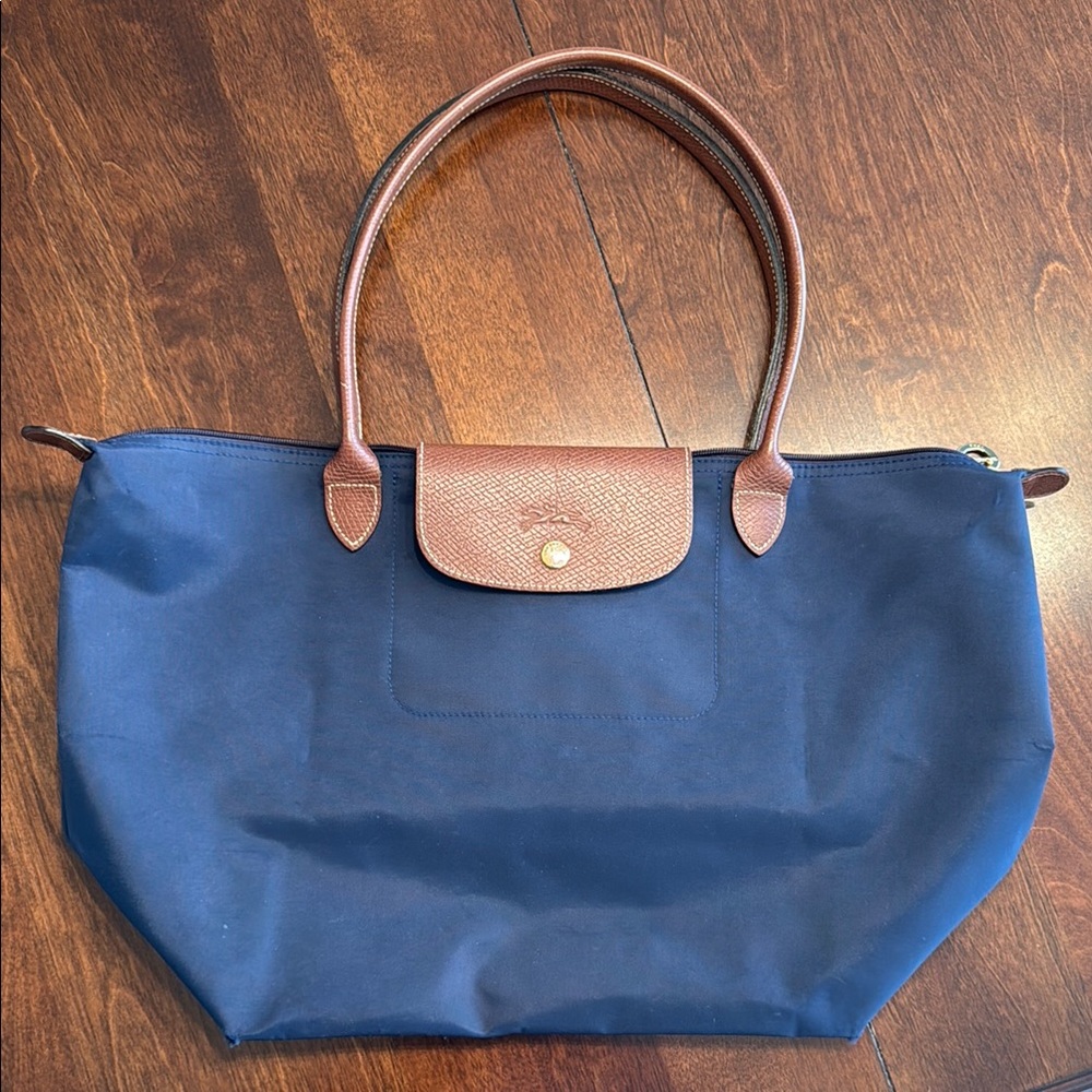 Longchamp